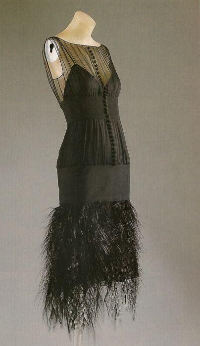 chanel vintage dresses 1920s